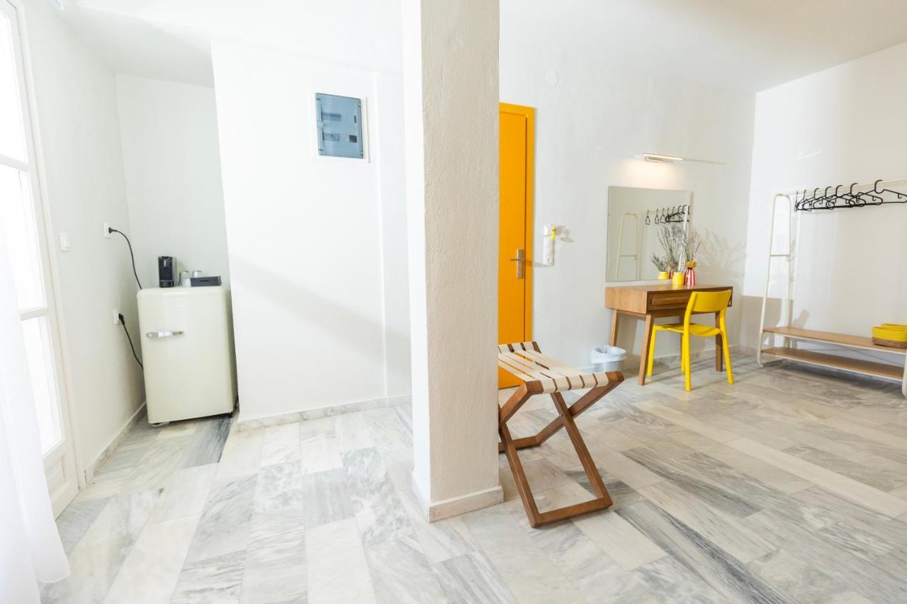 Mondrian Guest House スキアトスタウン エクステリア 写真