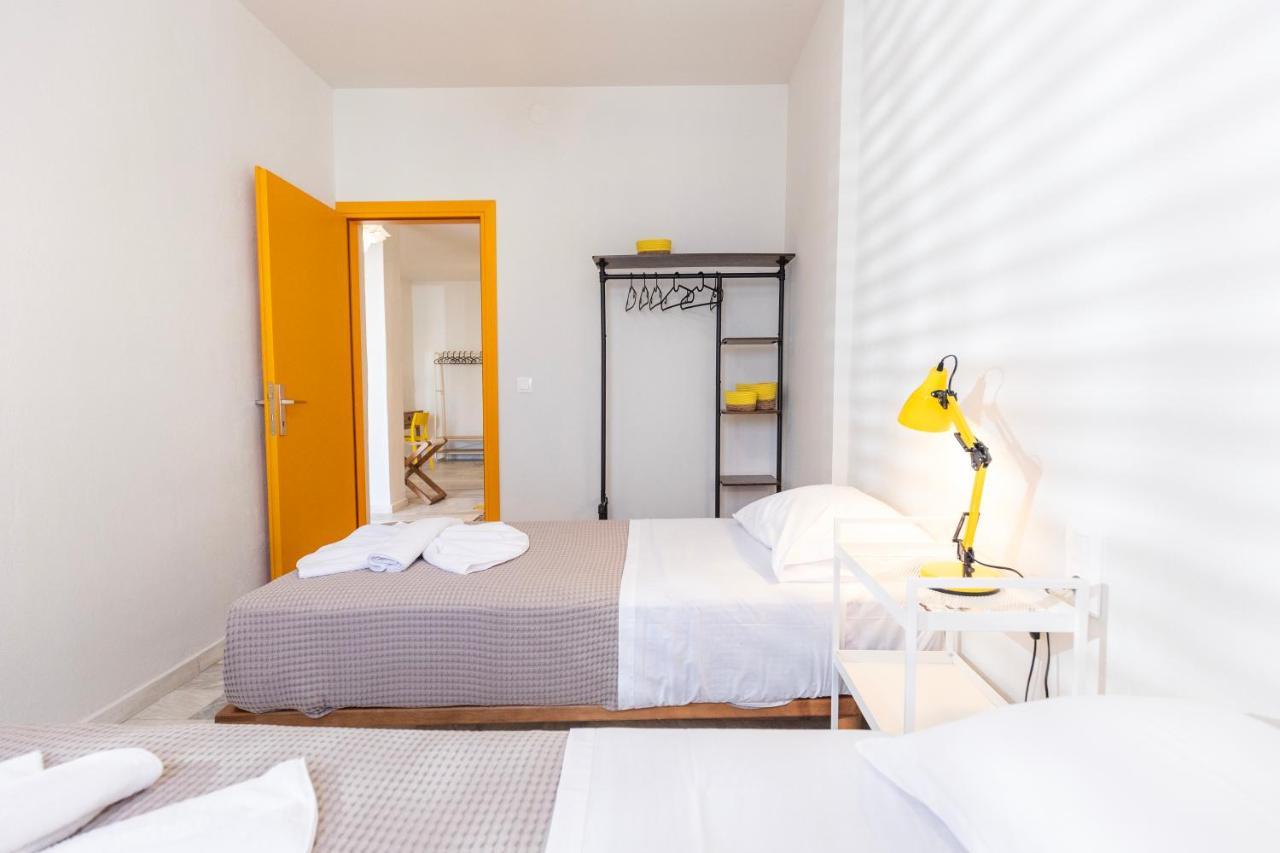 Mondrian Guest House スキアトスタウン エクステリア 写真