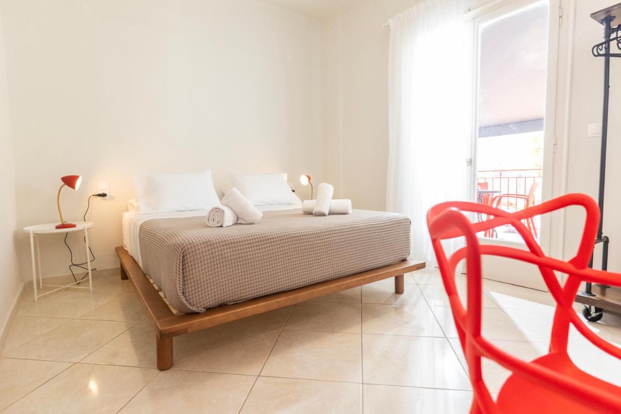 Mondrian Guest House スキアトスタウン エクステリア 写真