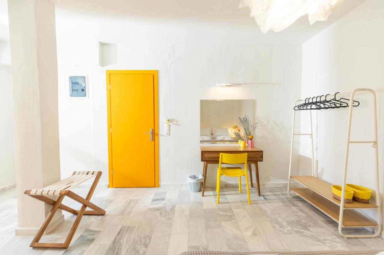Mondrian Guest House スキアトスタウン エクステリア 写真