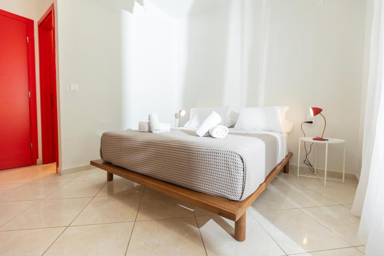 Mondrian Guest House スキアトスタウン エクステリア 写真