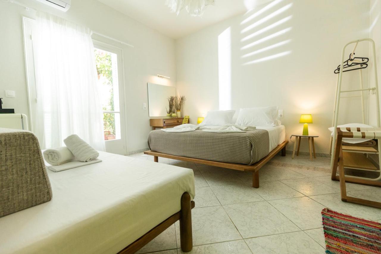 Mondrian Guest House スキアトスタウン エクステリア 写真