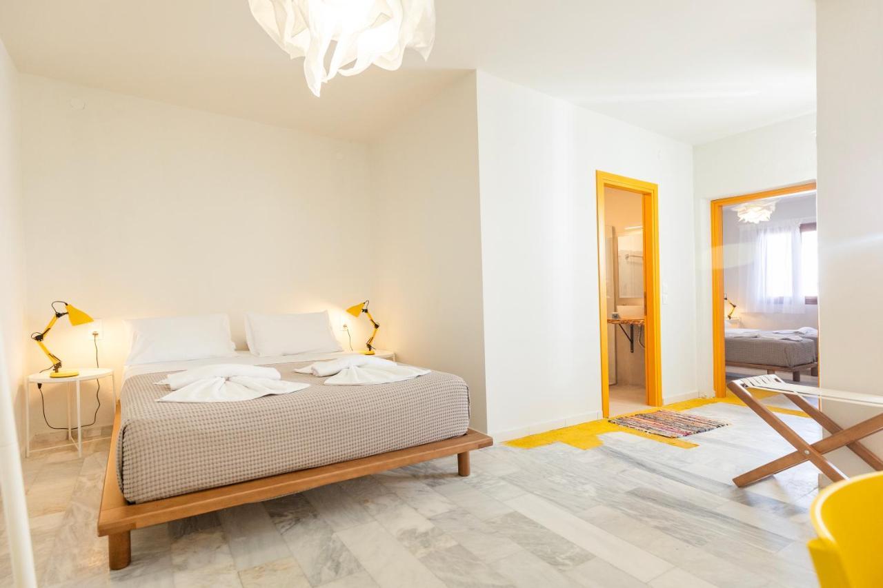 Mondrian Guest House スキアトスタウン エクステリア 写真