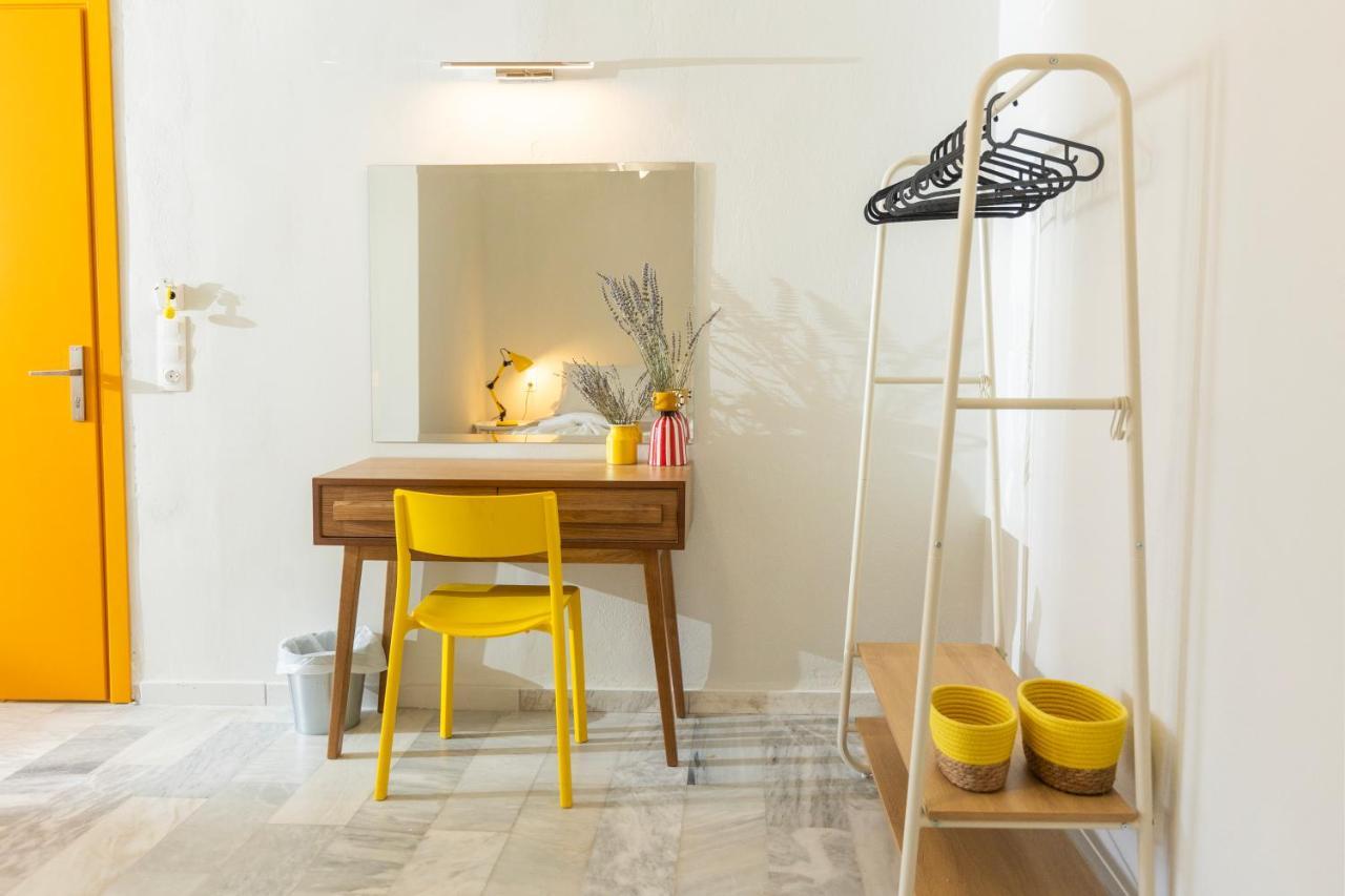 Mondrian Guest House スキアトスタウン エクステリア 写真
