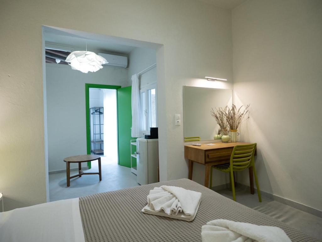 Mondrian Guest House スキアトスタウン エクステリア 写真
